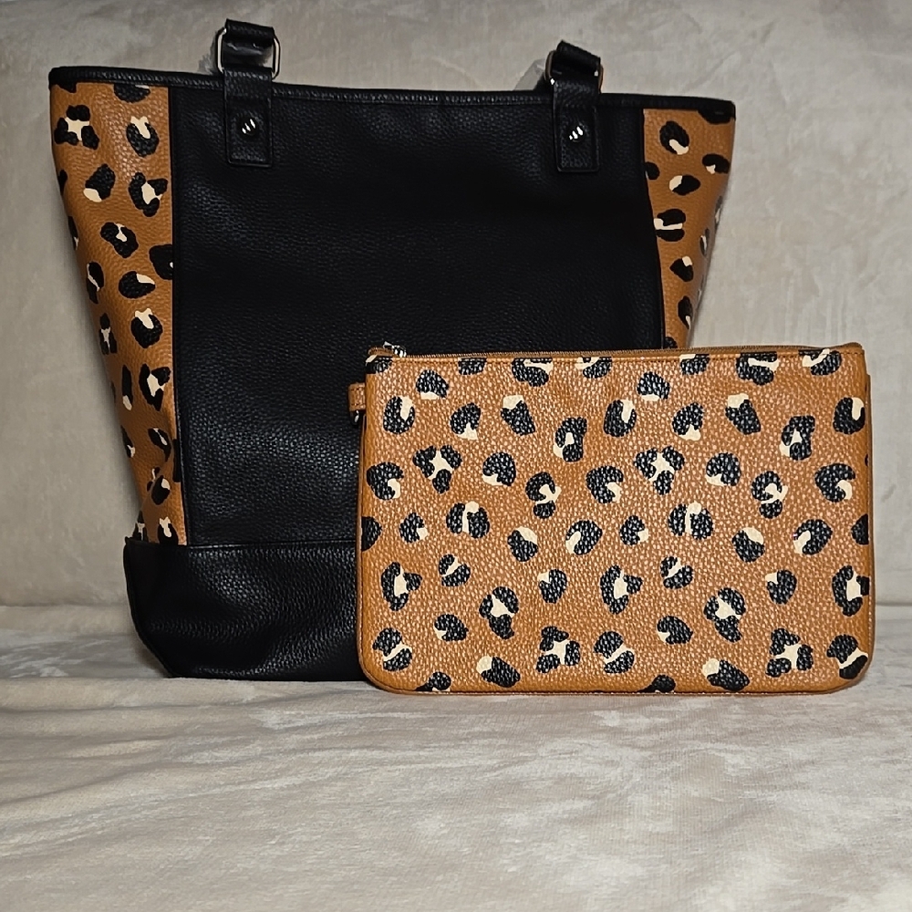NWT Thirty-one Leopard Tote And Pouch